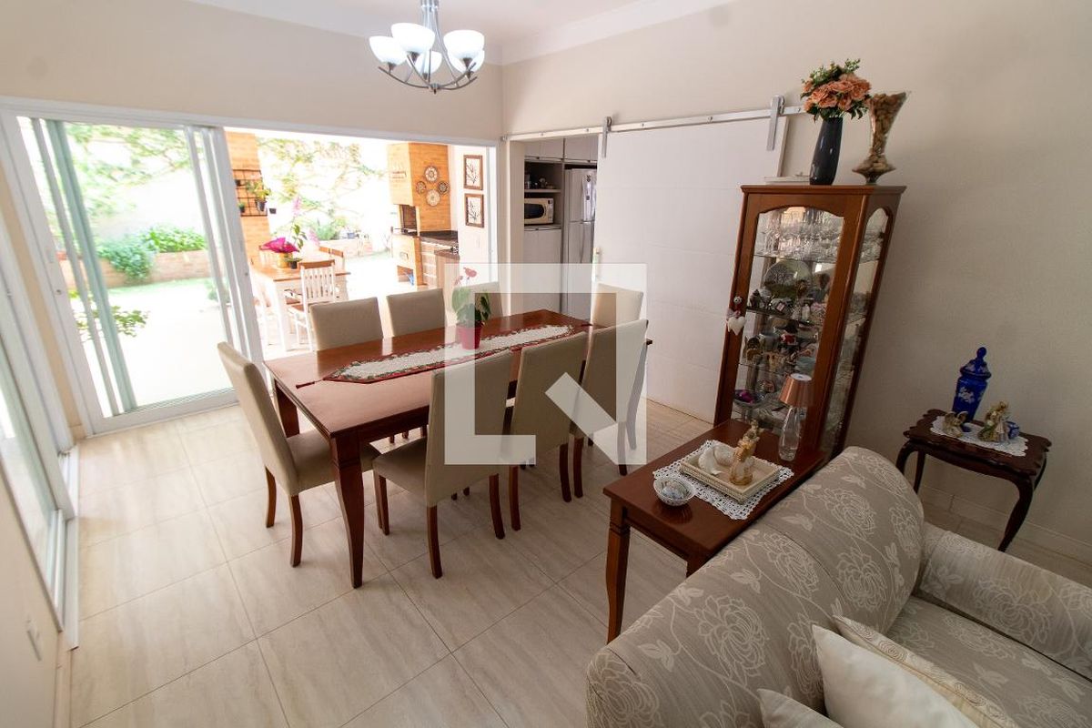 Casa à Venda - Lot. Alphaville Campinas, 3 Quartos,  414 m2 em , Campinas - sp | SoloBR