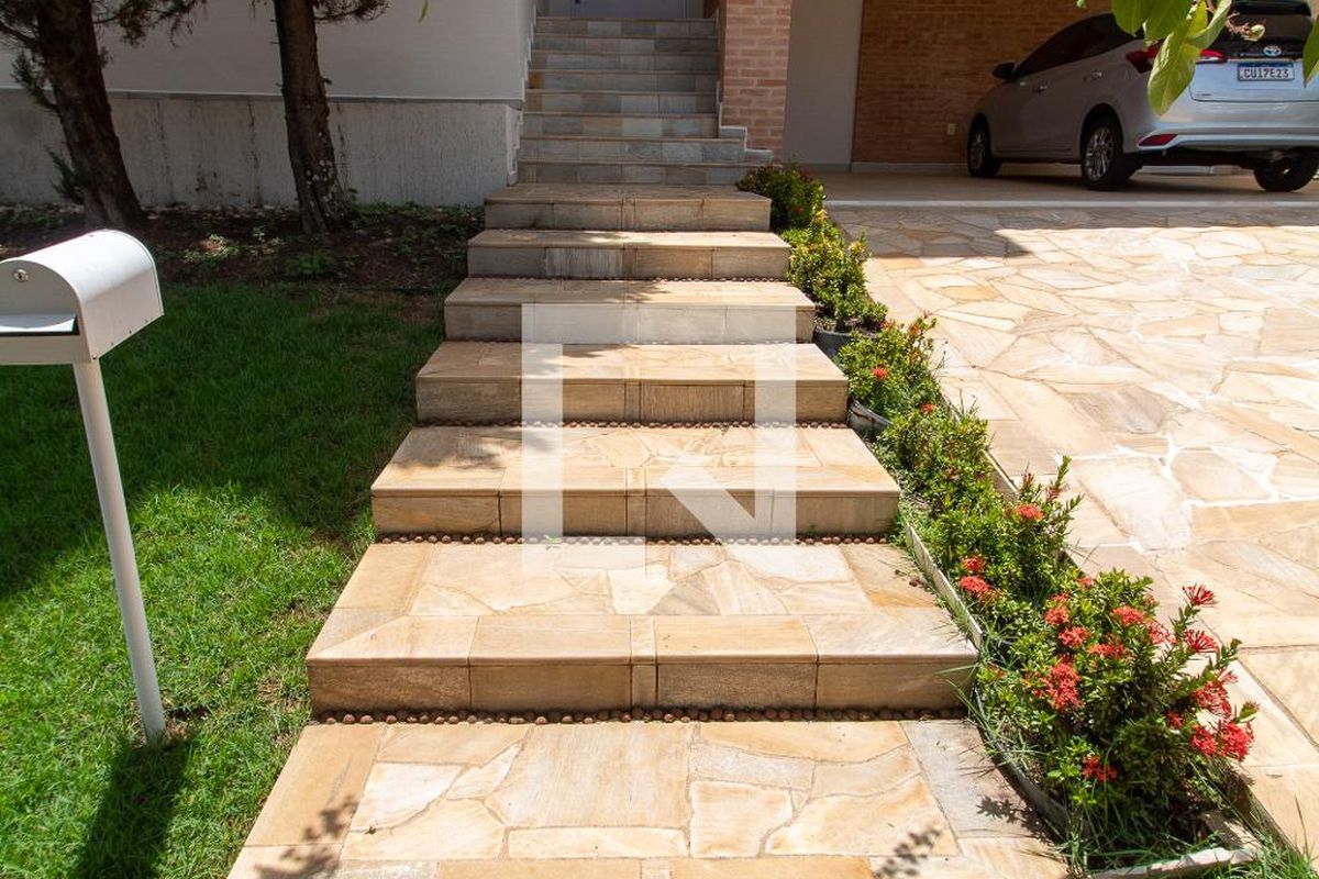 Casa à Venda - Lot. Alphaville Campinas, 3 Quartos,  414 m2 em , Campinas - sp | SoloBR