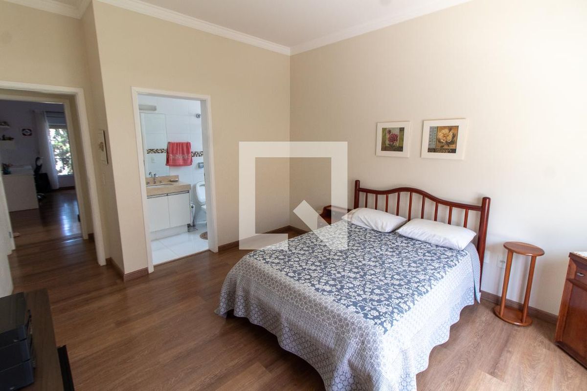 Casa à Venda - Lot. Alphaville Campinas, 3 Quartos,  414 m2 em , Campinas - sp | SoloBR