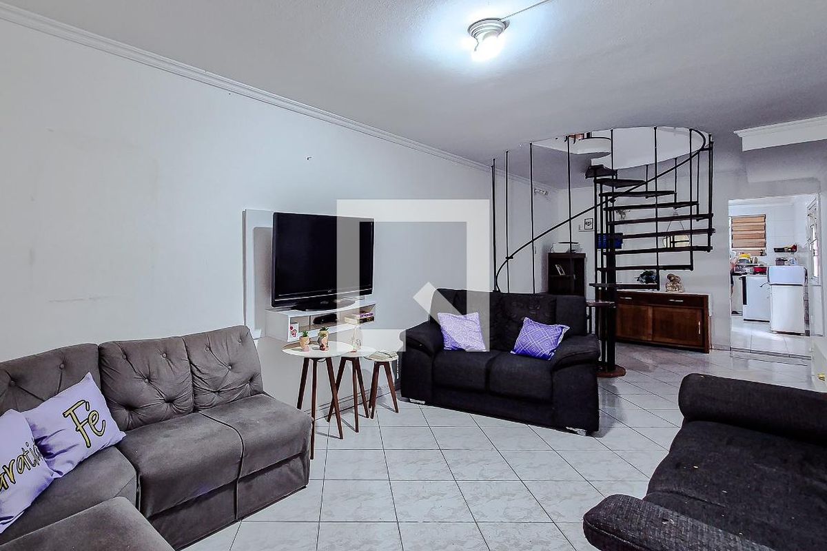 Casa, 4 quartos, 137 m² - Foto 2
