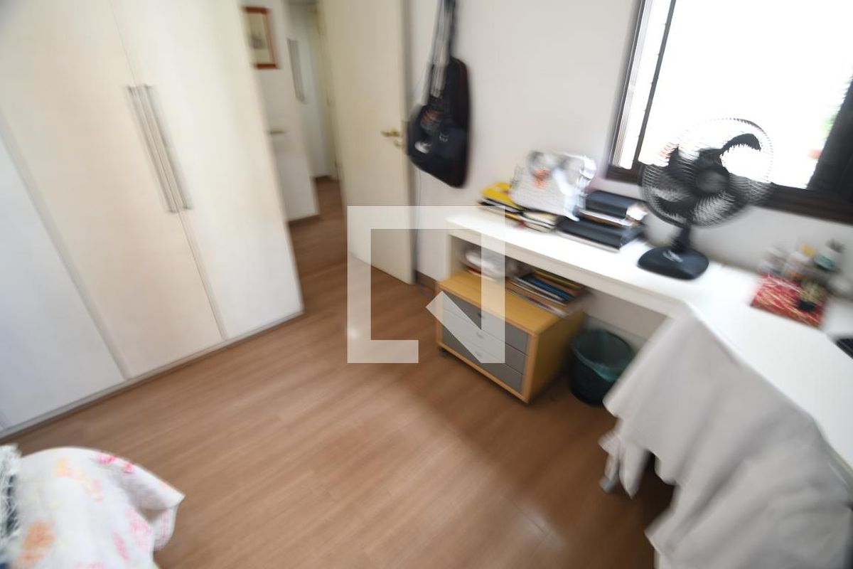 Apartamento à Venda - Cambuí, 4 Quartos,  180 m2 em , Campinas - sp | SoloBR