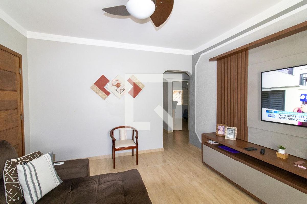Casa à Venda - Jardim Santana, 2 Quartos,  94 m2 em , Campinas - sp | SoloBR