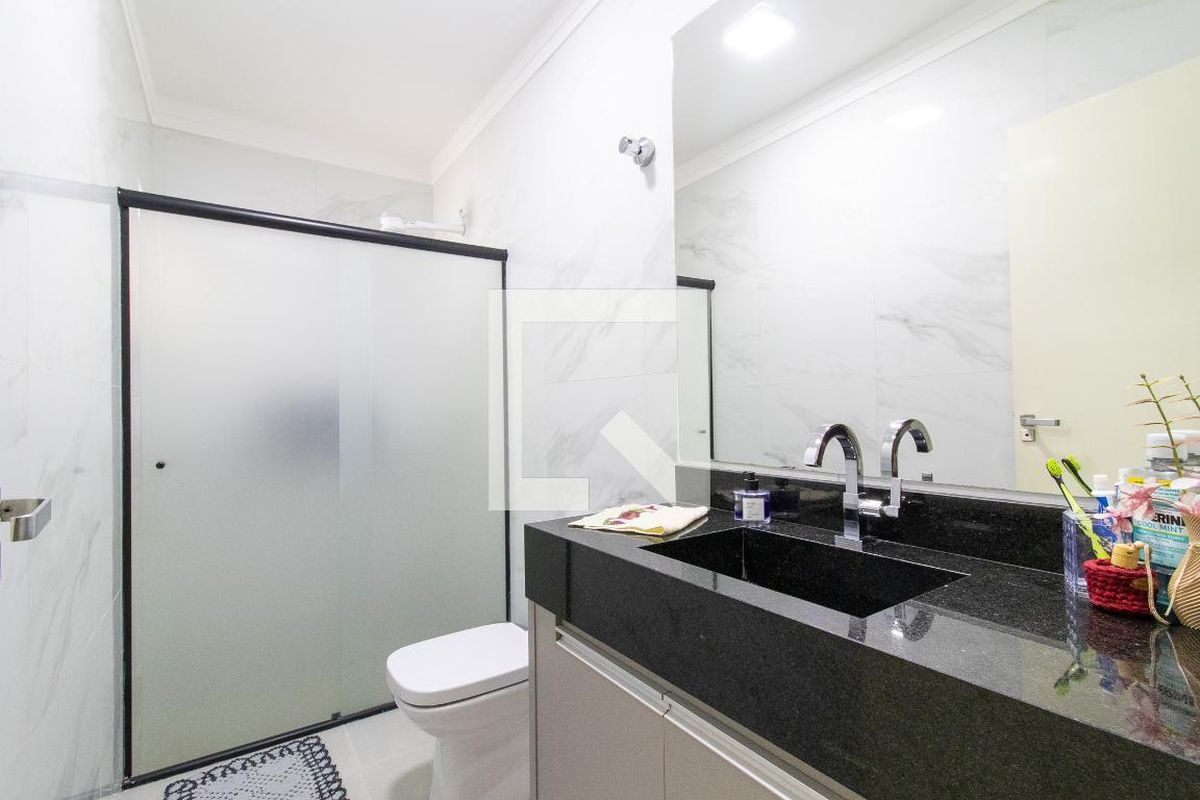 Casa à Venda - Jardim Santana, 2 Quartos,  94 m2 em , Campinas - sp | SoloBR