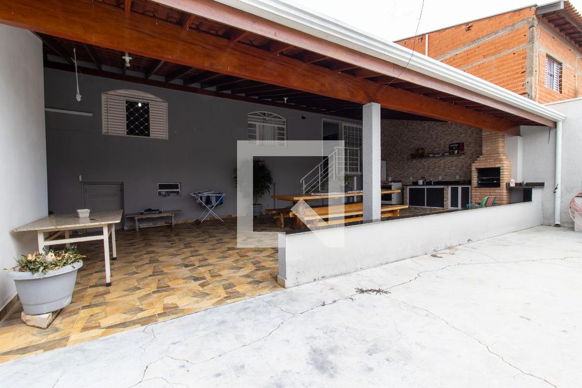 Casa à Venda - Jardim Santana, 2 Quartos,  94 m2 em , Campinas - sp | SoloBR