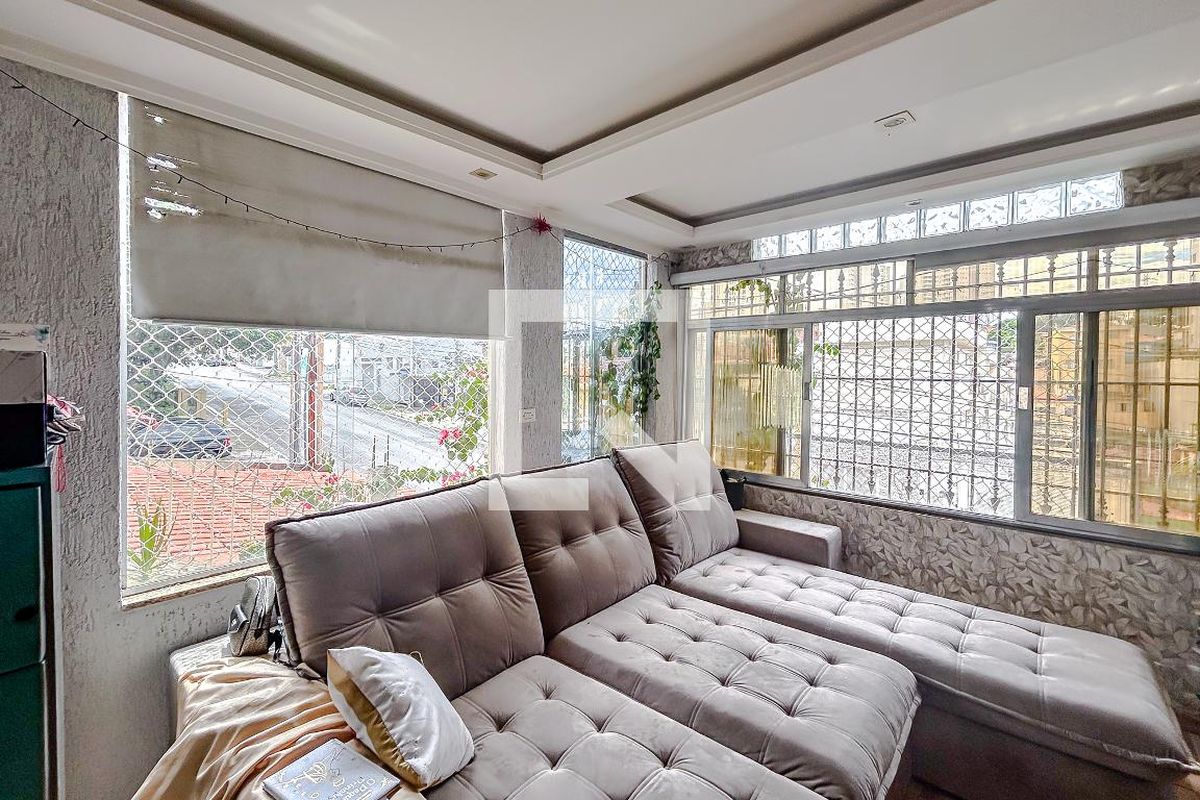 Casa, 3 quartos, 240 m² - Foto 2