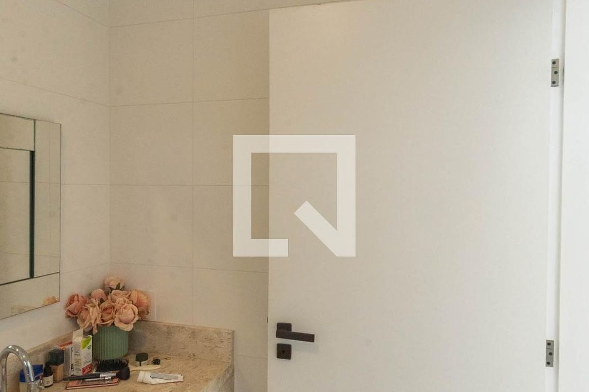 Casa à Venda - Swiss Park, 3 Quartos,  318 m2 em , Campinas - sp | SoloBR