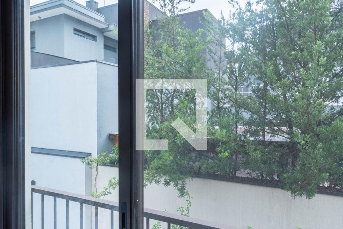 Casa à Venda - Swiss Park, 3 Quartos,  318 m2 em , Campinas - sp | SoloBR
