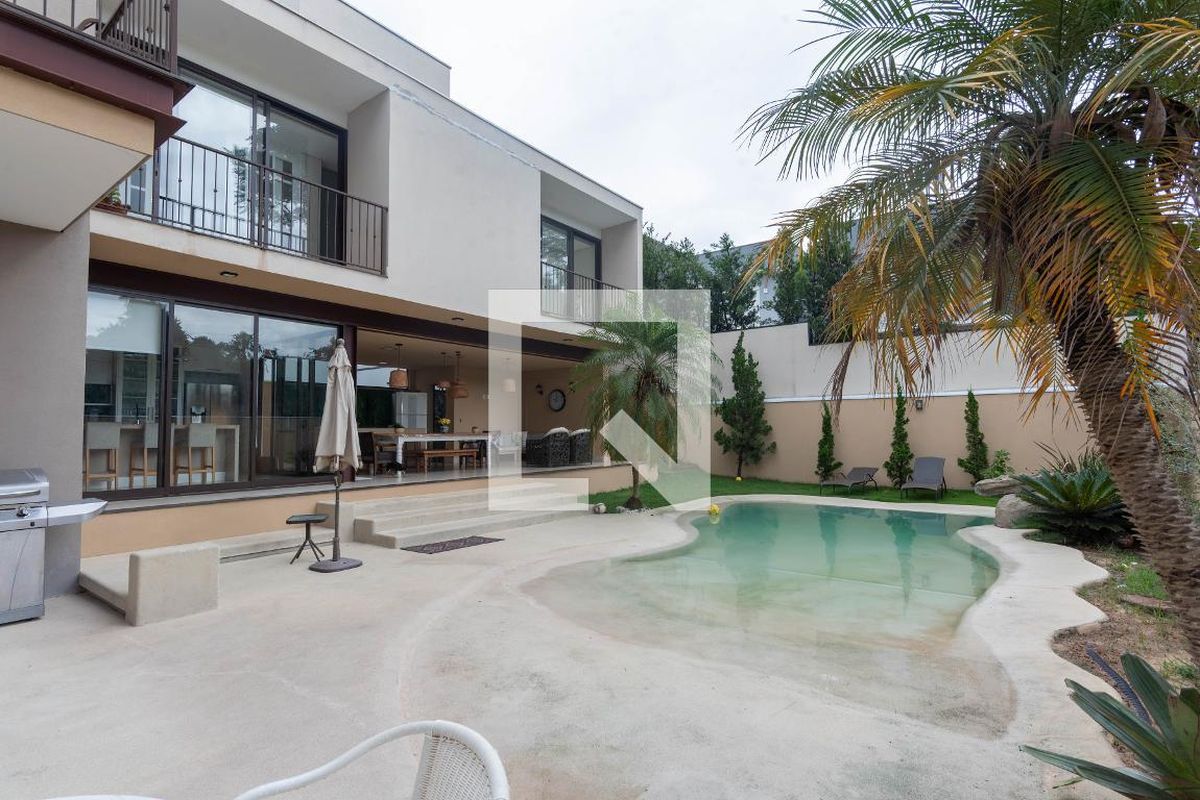 Casa à Venda - Swiss Park, 3 Quartos,  318 m2 em , Campinas - sp | SoloBR