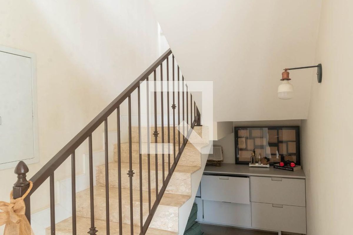 Casa à Venda - Swiss Park, 3 Quartos,  318 m2 em , Campinas - sp | SoloBR