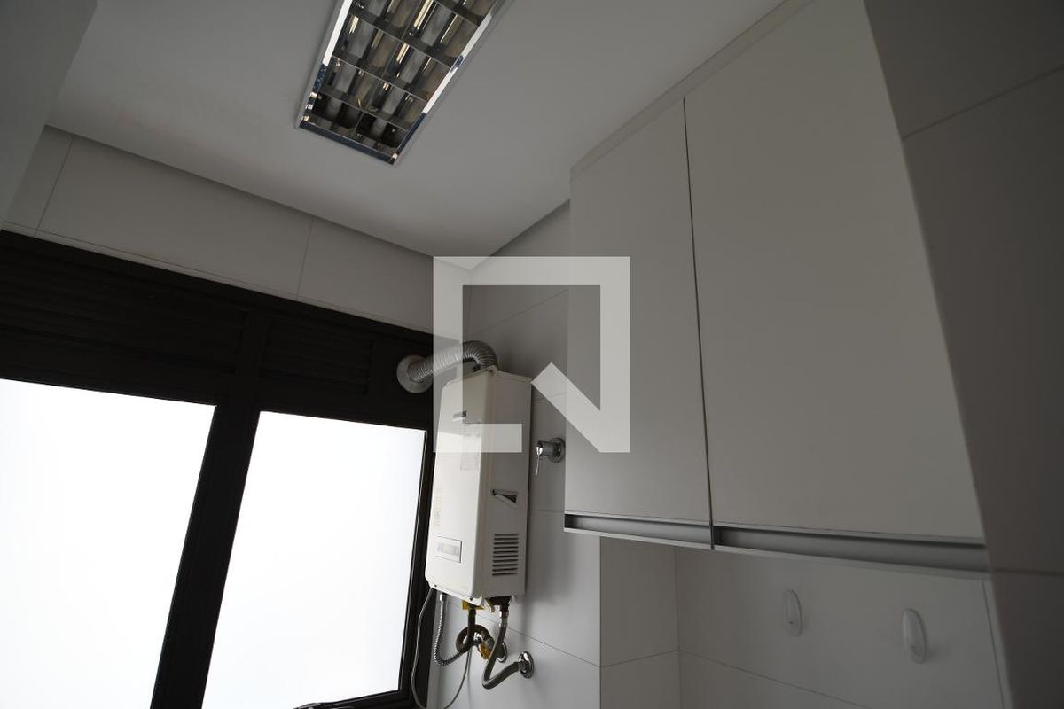 Apartamento à Venda - Cambuí, 1 Quarto,  57 m2 em , Campinas - sp | SoloBR