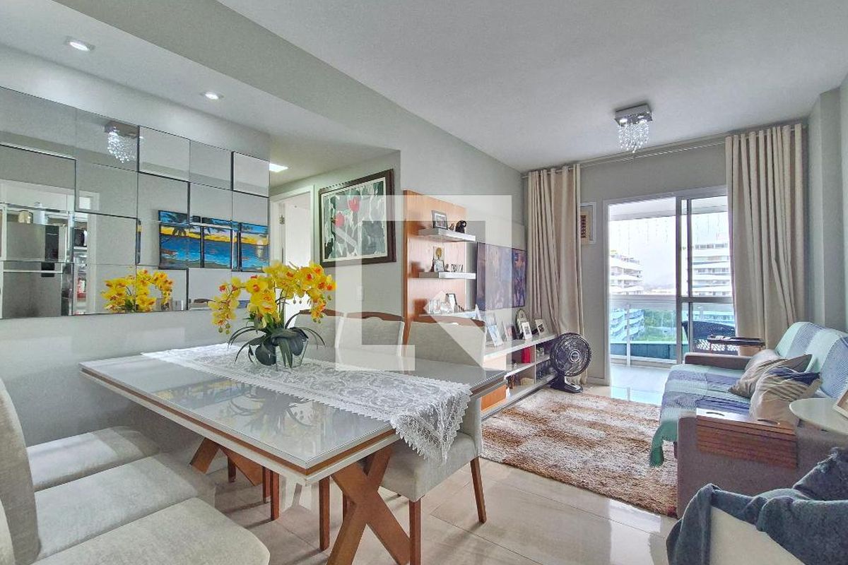 Apartamento, 2 quartos, 74 m² - Foto 2