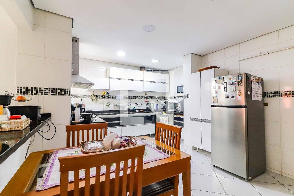 Casa, 3 quartos, 195 m² - Foto 56
