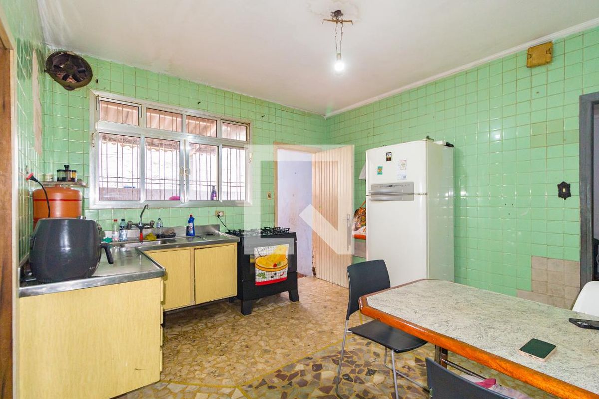 Casa, 2 quartos, 183 m² - Foto 50