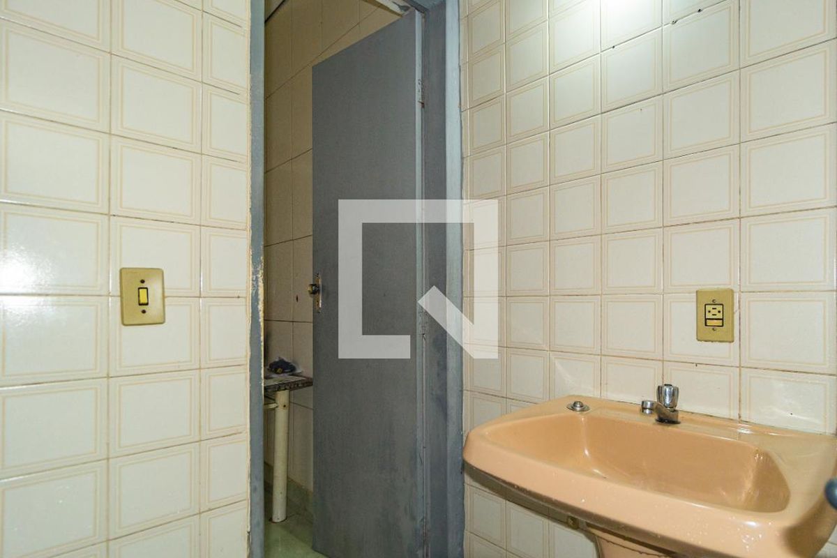Casa, 2 quartos, 183 m² - Foto 38