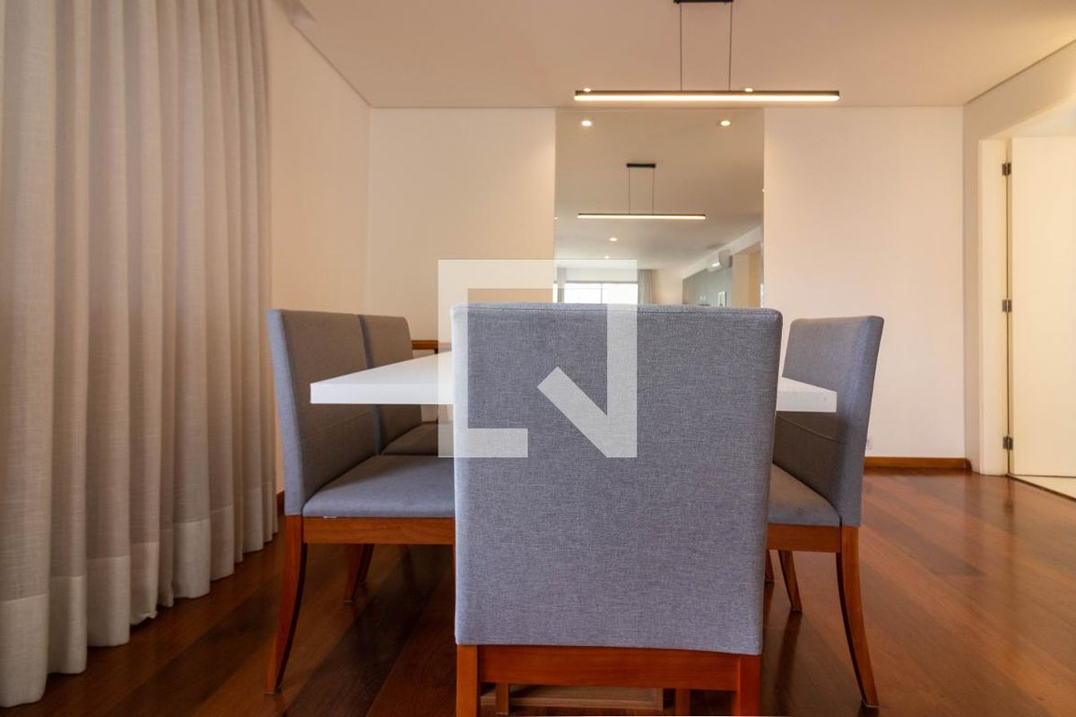 Apartamento, 4 quartos, 173 m² - Foto 11