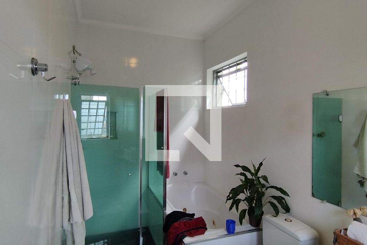 Casa, 4 quartos, 408 m² - Foto 57
