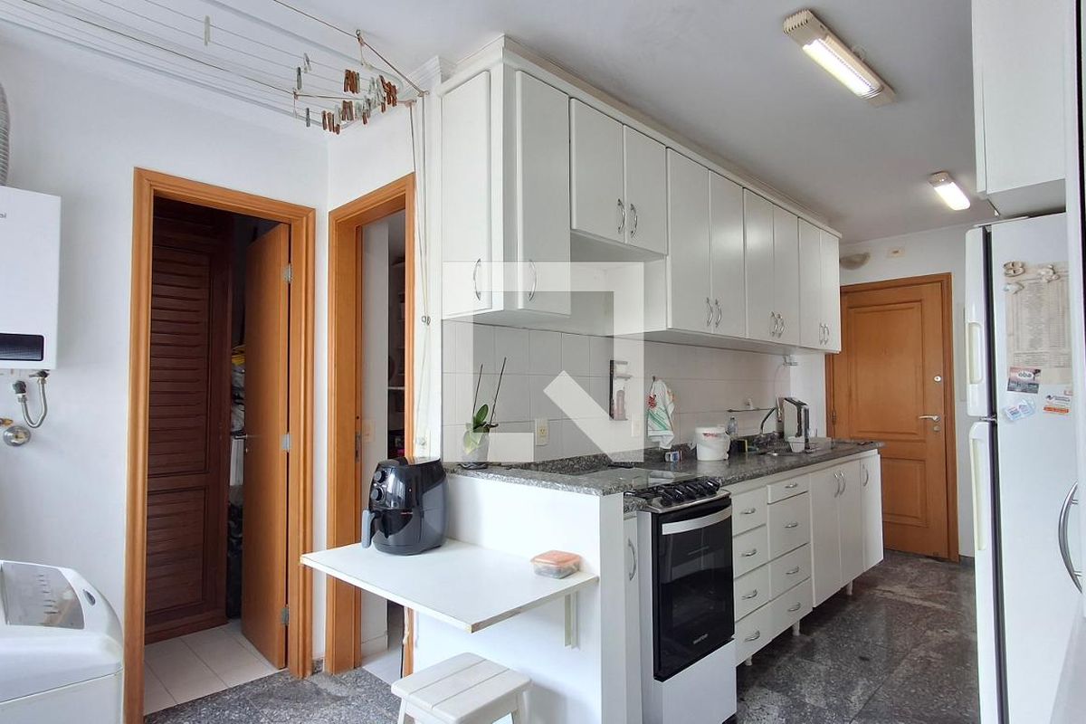 Apartamento à Venda - Mansões Santo Antônio, 3 Quartos,  127 m2 em , Campinas - sp | SoloBR