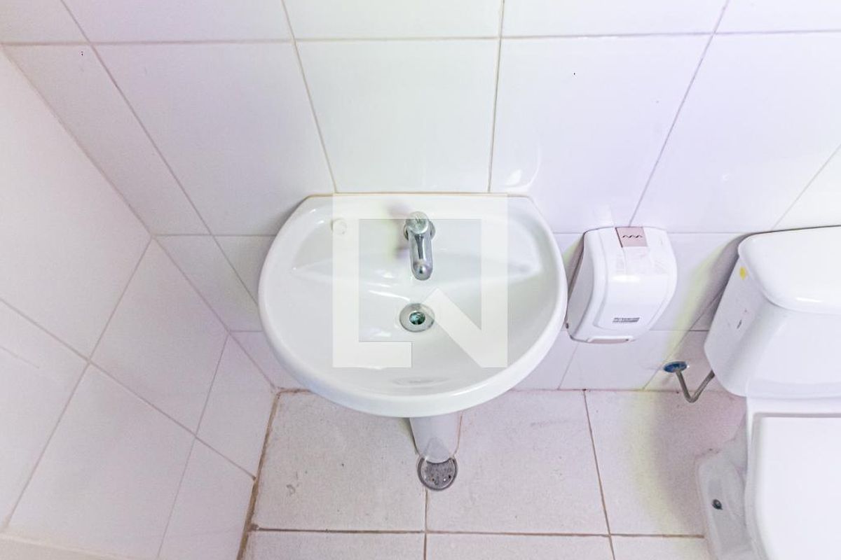 Casa, 4 quartos, 250 m² - Foto 30