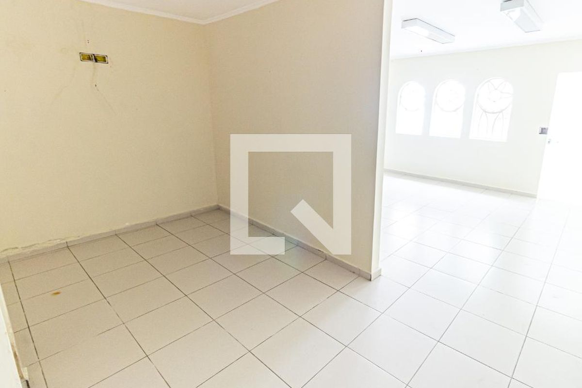 Casa, 4 quartos, 250 m² - Foto 8
