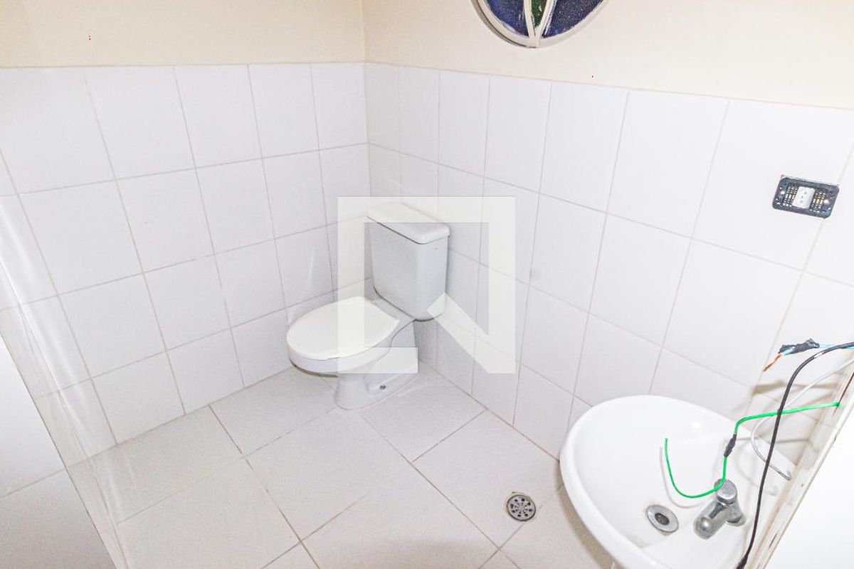 Casa, 4 quartos, 250 m² - Foto 33