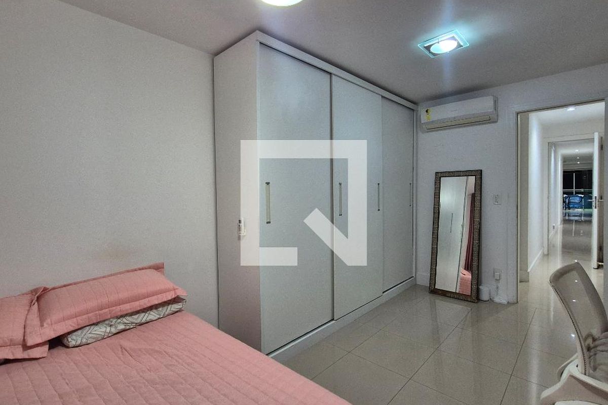 Cobertura, 3 quartos, 273 m² - Foto 61