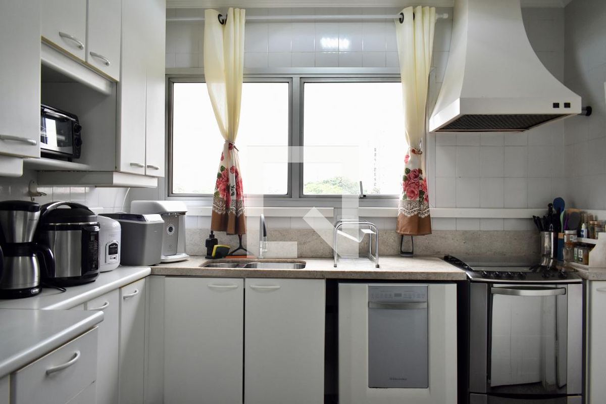 Apartamento, 4 quartos, 140 m² - Foto 94