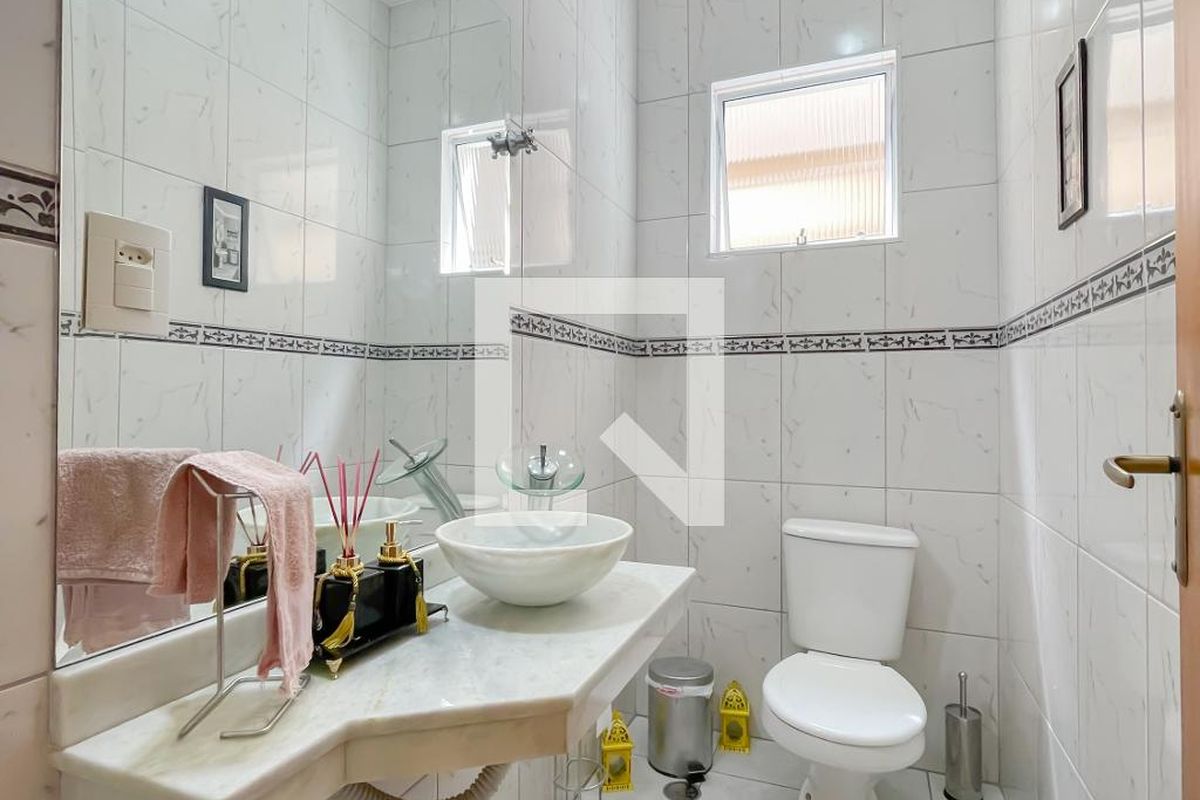 Casa, 3 quartos, 225 m² - Foto 10