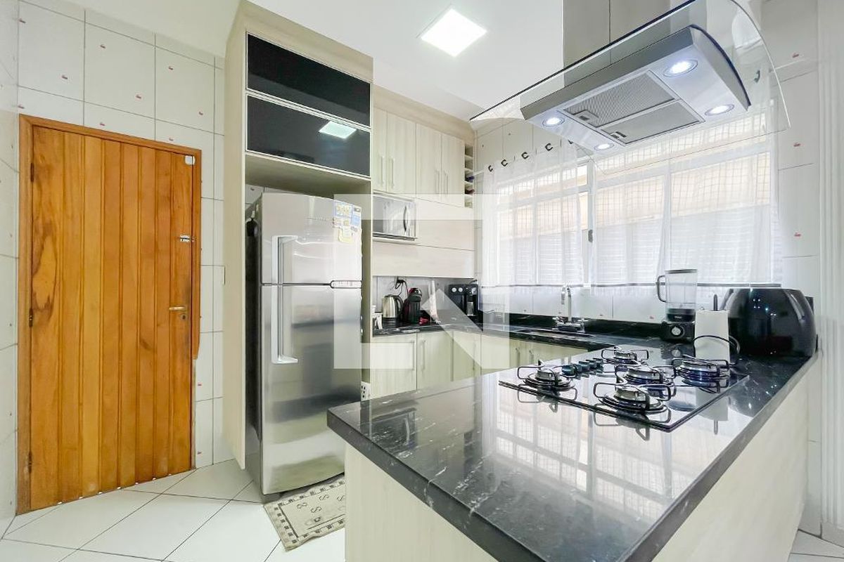 Casa, 3 quartos, 225 m² - Foto 54