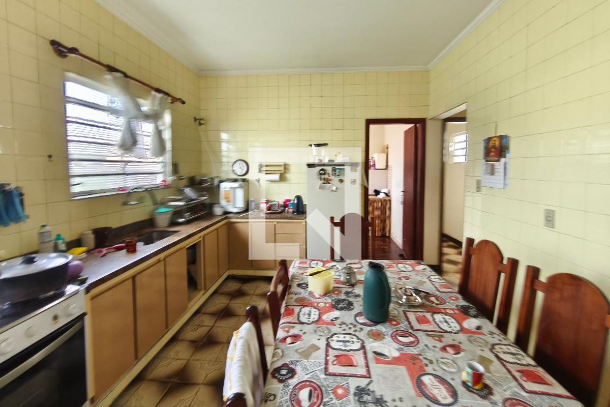 Casa à Venda - Parque Prado, 3 Quartos,  251 m2 em , Campinas - sp | SoloBR
