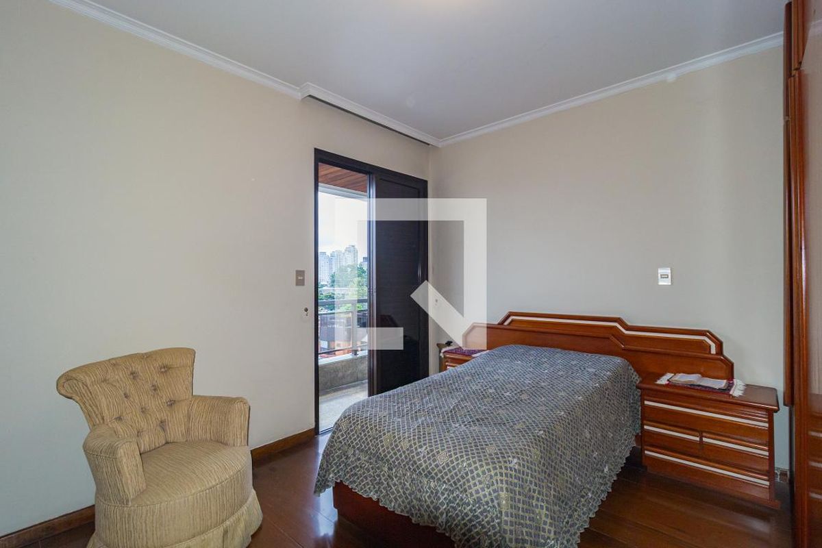 Apartamento, 4 quartos, 270 m² - Foto 53