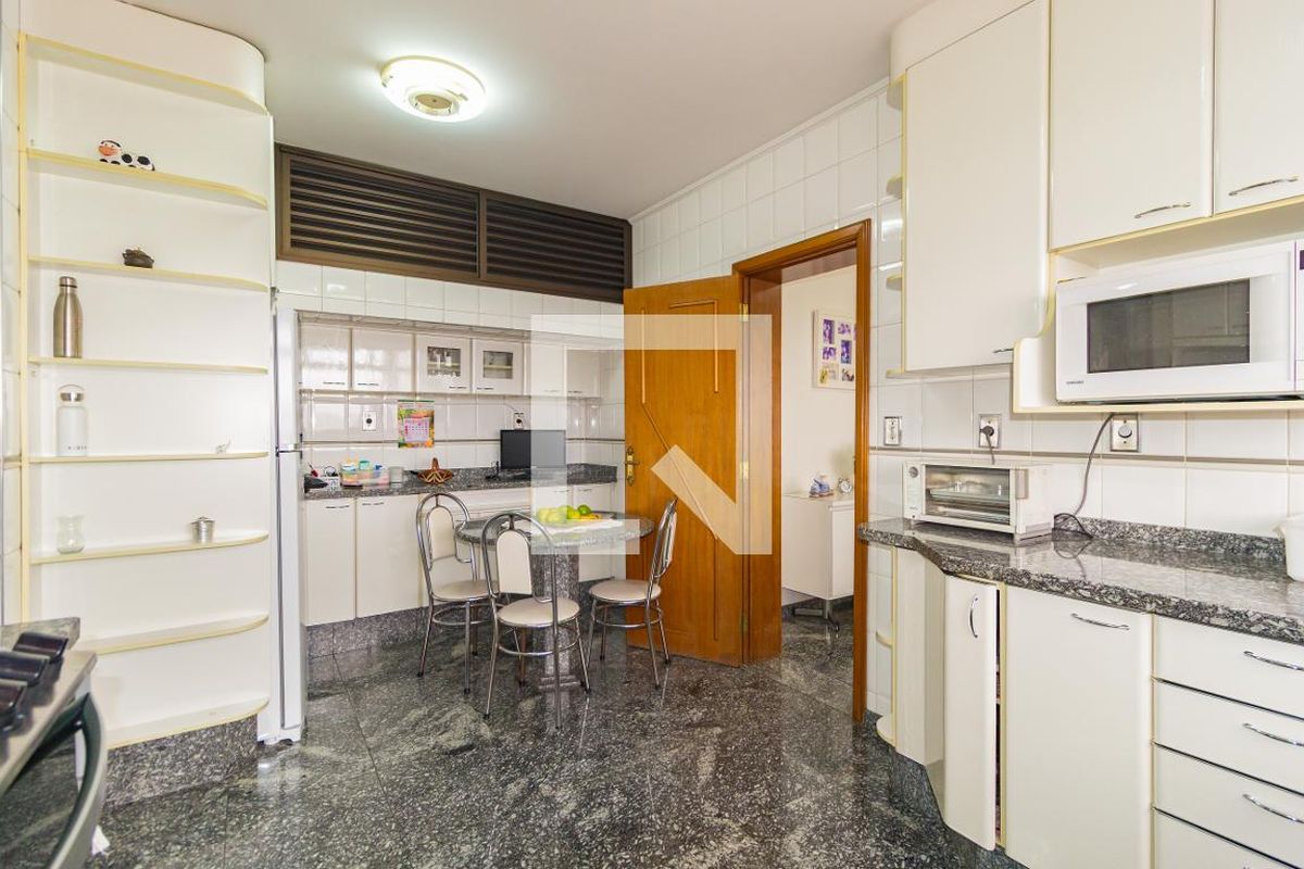 Apartamento, 4 quartos, 270 m² - Foto 153