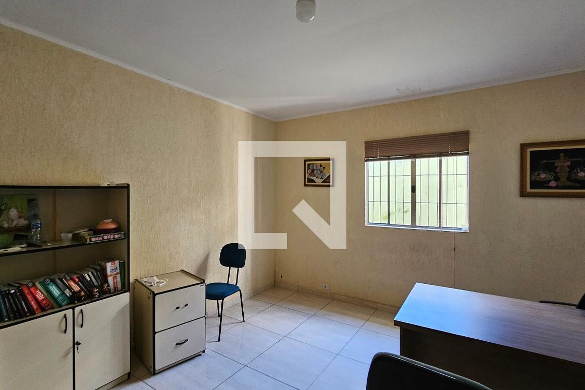 Casa, 3 quartos, 330 m² - Foto 23