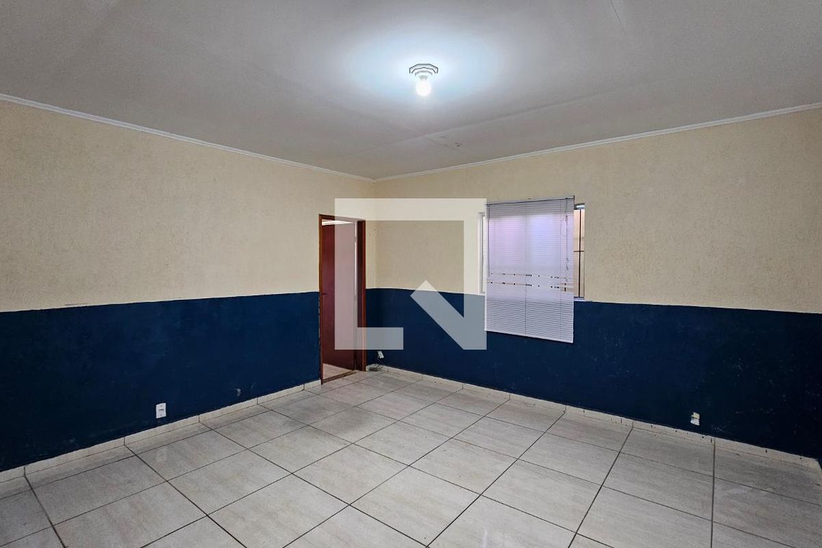 Casa, 3 quartos, 330 m² - Foto 2