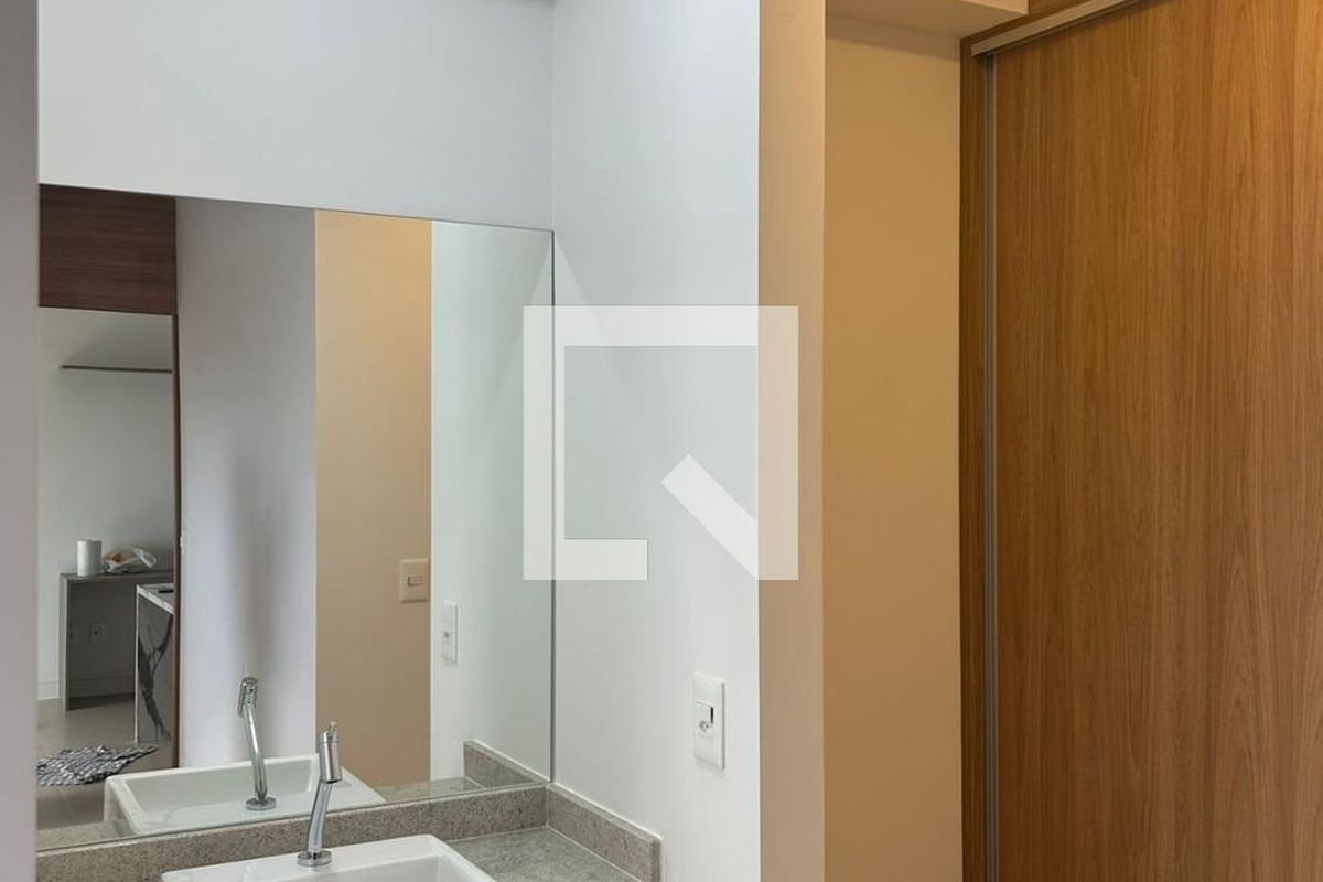 Apartamento à Venda - Bosque, 1 Quarto,  46 m2 em , Campinas - sp | SoloBR