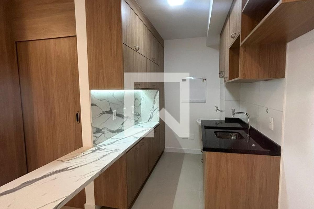 Apartamento à Venda - Bosque, 1 Quarto,  46 m2 em , Campinas - sp | SoloBR