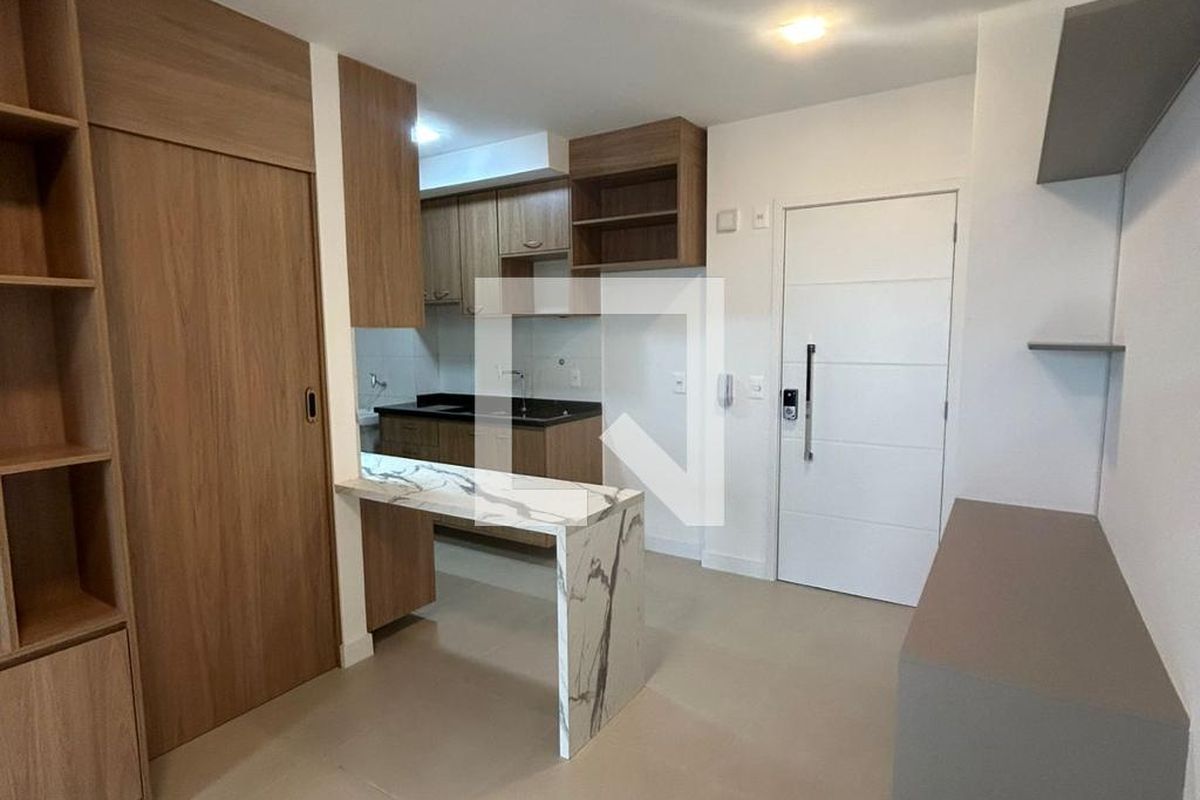 Apartamento à Venda - Bosque, 1 Quarto,  46 m2 em , Campinas - sp | SoloBR