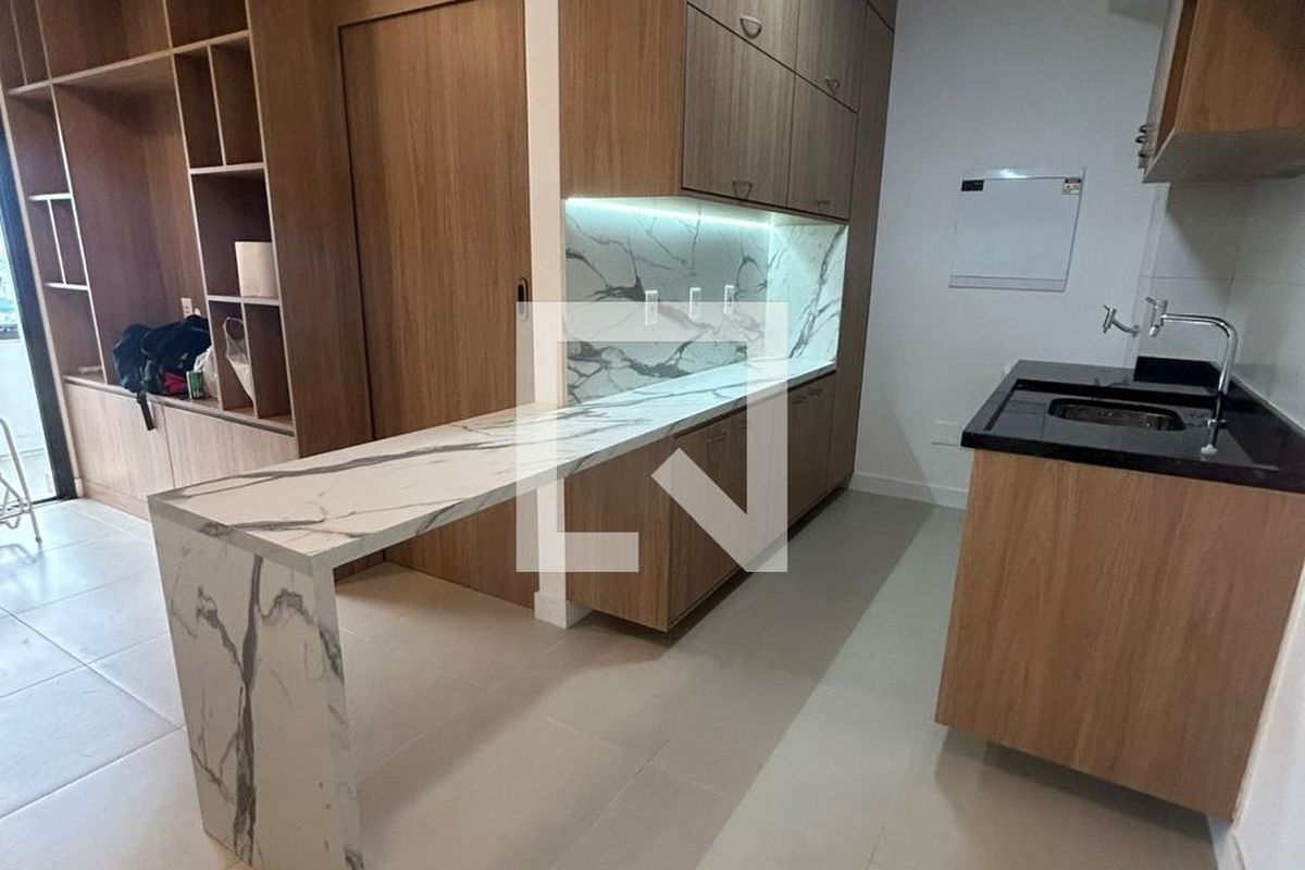 Apartamento à Venda - Bosque, 1 Quarto,  46 m2 em , Campinas - sp | SoloBR
