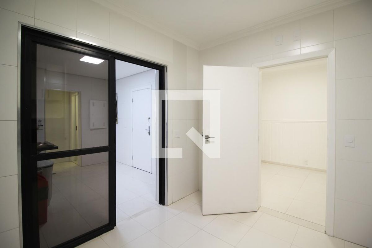 Apartamento, 4 quartos, 227 m² - Foto 182