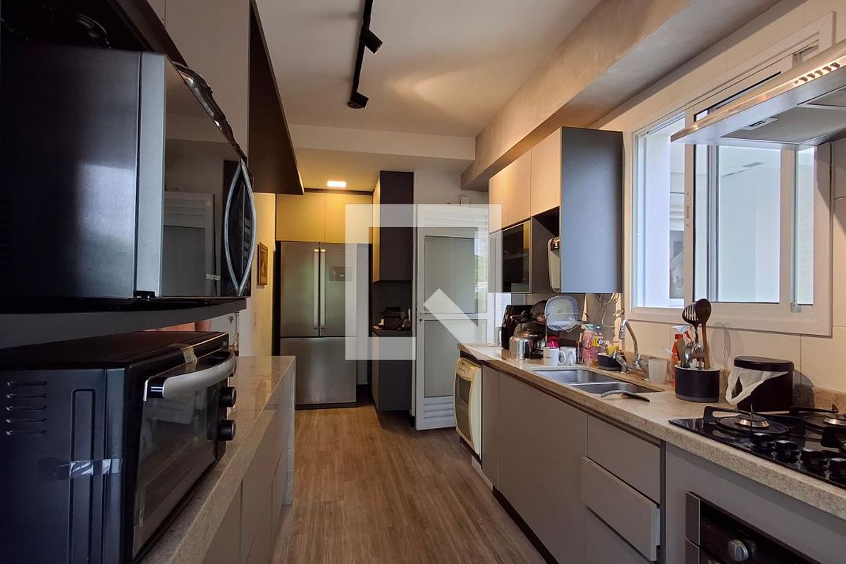 Apartamento à Venda - Taquaral, 2 Quartos,  135 m2 em , Campinas - sp | SoloBR