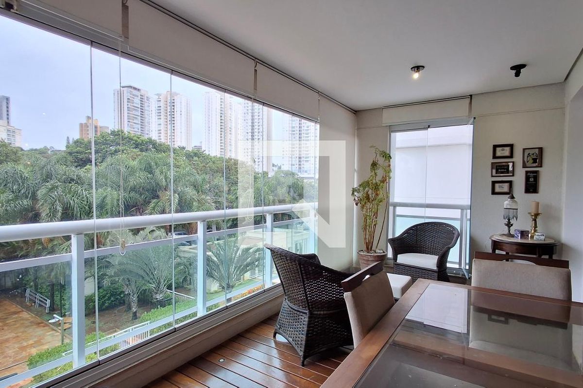Apartamento à Venda - Taquaral, 2 Quartos,  135 m2 em , Campinas - sp | SoloBR