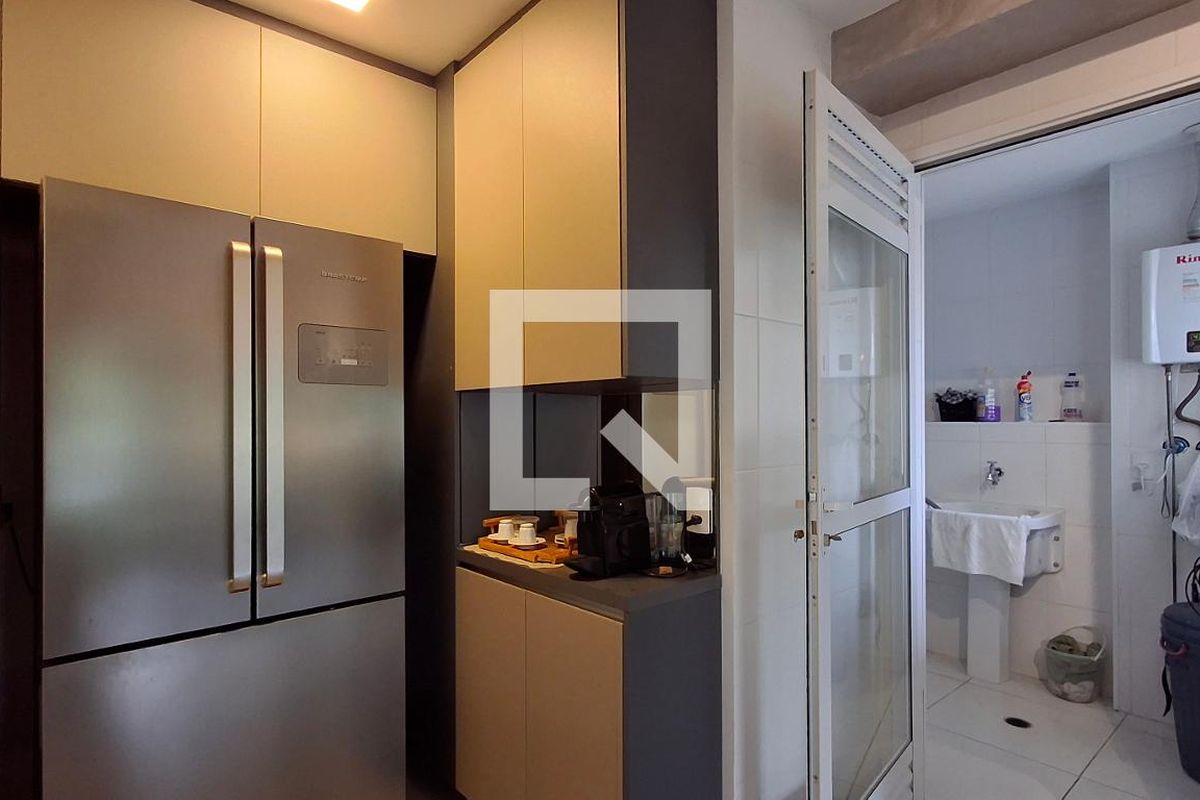 Apartamento à Venda - Taquaral, 2 Quartos,  135 m2 em , Campinas - sp | SoloBR