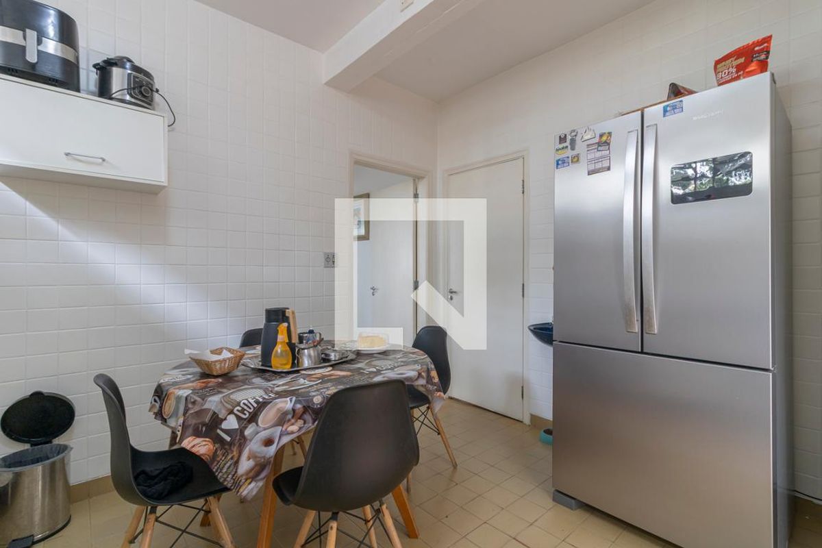 Casa, 5 quartos, 220 m² - Foto 71