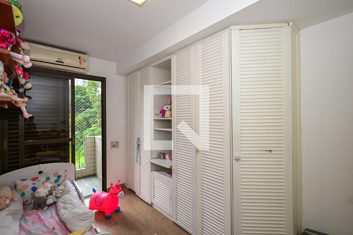 Apartamento, 3 quartos, 130 m² - Foto 36