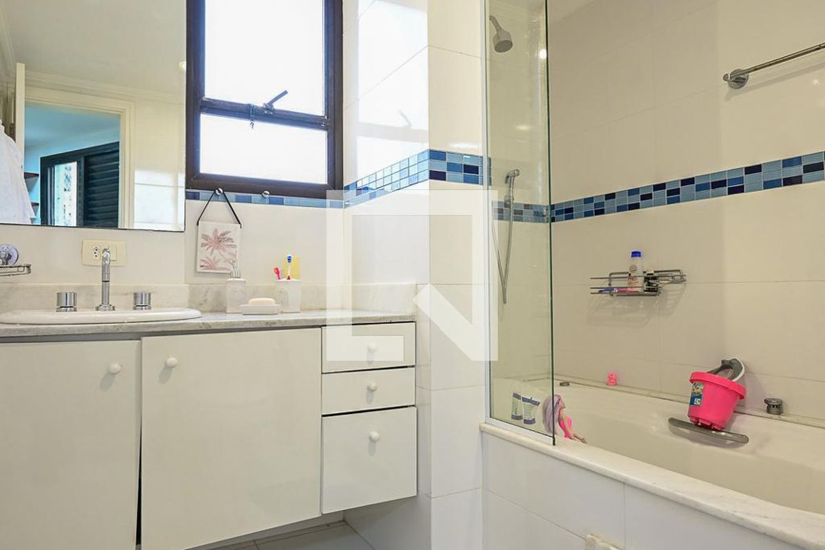 Apartamento, 3 quartos, 130 m² - Foto 60