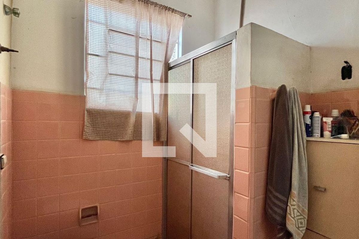 Casa à Venda - Taquaral, 3 Quartos,  301 m2 em , Campinas - sp | SoloBR