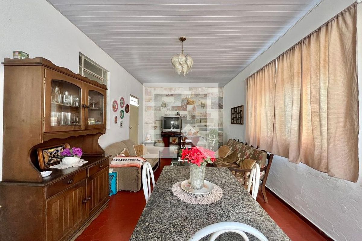 Casa à Venda - Taquaral, 3 Quartos,  301 m2 em , Campinas - sp | SoloBR