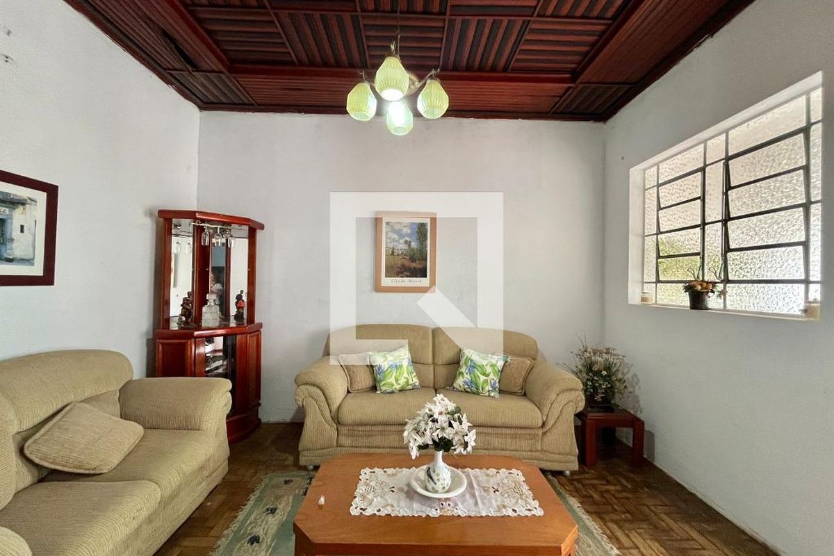 Casa à Venda - Taquaral, 3 Quartos,  301 m2 em , Campinas - sp | SoloBR