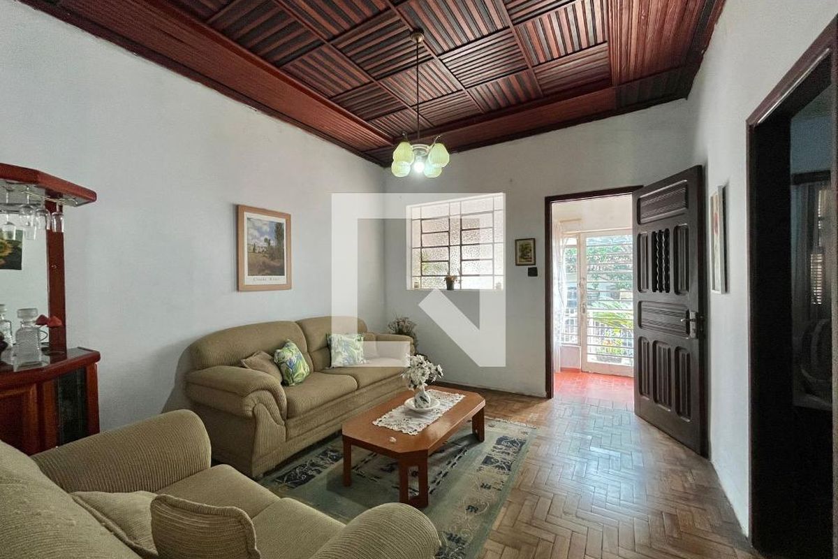 Casa à Venda - Taquaral, 3 Quartos,  301 m2 em , Campinas - sp | SoloBR