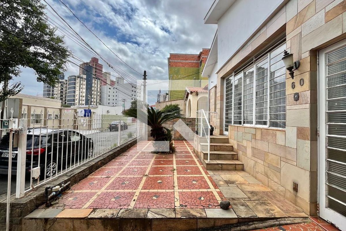 Casa à Venda - Taquaral, 3 Quartos,  301 m2 em , Campinas - sp | SoloBR