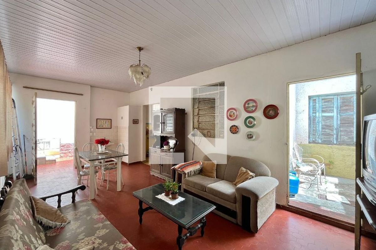 Casa à Venda - Taquaral, 3 Quartos,  301 m2 em , Campinas - sp | SoloBR
